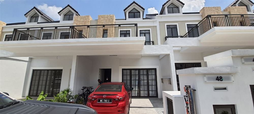 Double storey terrace home with DOMOS smart home system